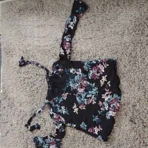 White House Black Market super cute blouse